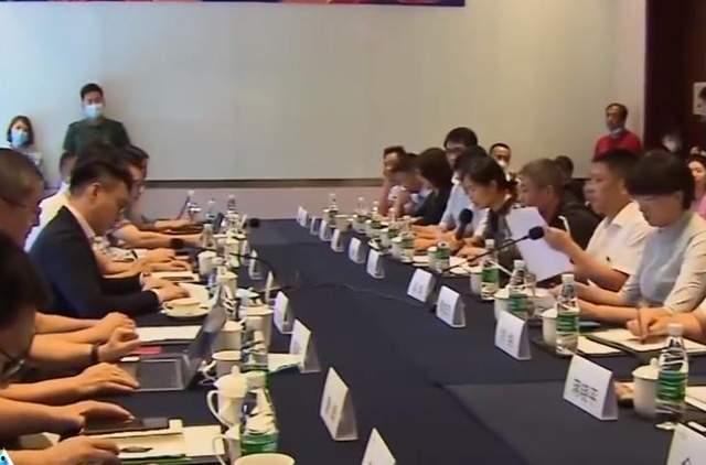 新闻记者被爆料怎么处理,揭秘应对策略与应对措施