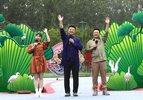 网红东北吃瓜最新视频,揭秘幕后故事，笑料百出！